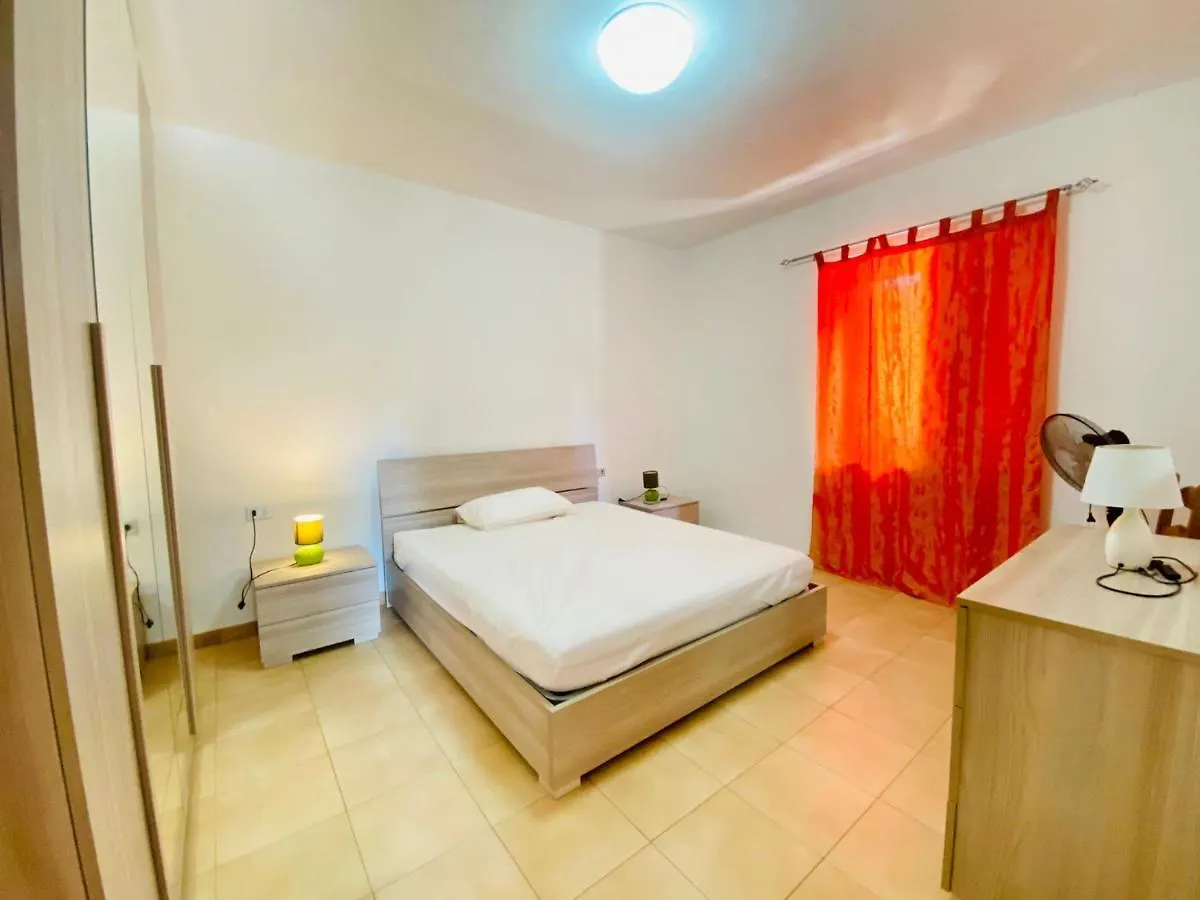 Residence La Cinta 5 San Teodoro 0*,  Olaszország